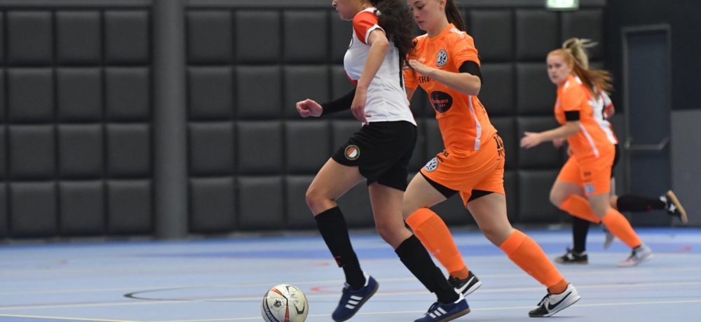 Futsal Rotterdam Vrouwen winnen van Drachtster Boys